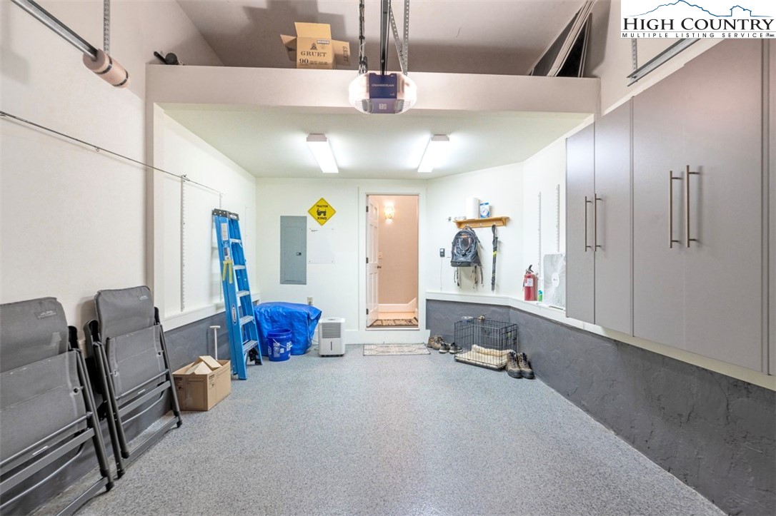 443 Echota Parkway, Unit 9B Boone, NC 28607 - Photo 35 of 43 a view of a room with gym equipment