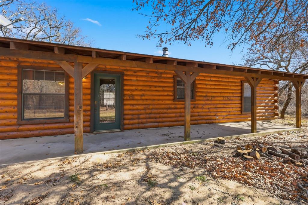 504 Windsor Lane Springtown, TX 76082 - Photo 33 of 40