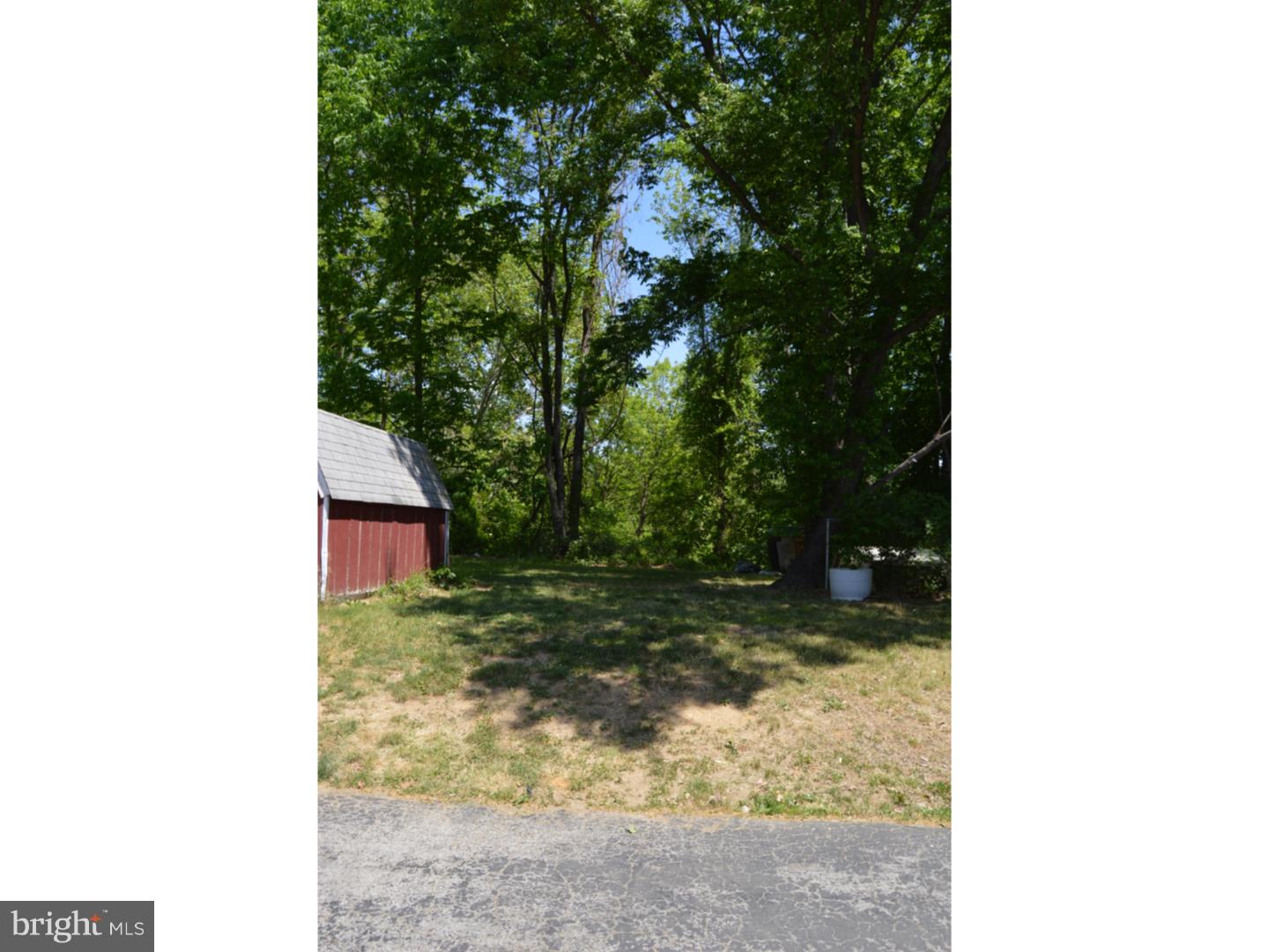1117 Crestview Road Darby, PA 19023 - Photo 12 of 13 View in Back