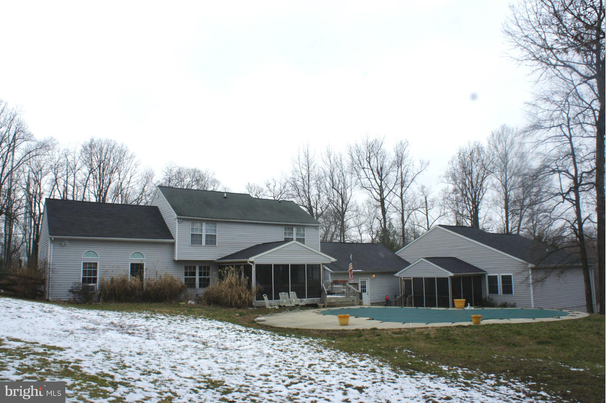 3285 Beards Point Road Davidsonville, MD 21035 - Photo 2 of 30 Exterior (Rear)