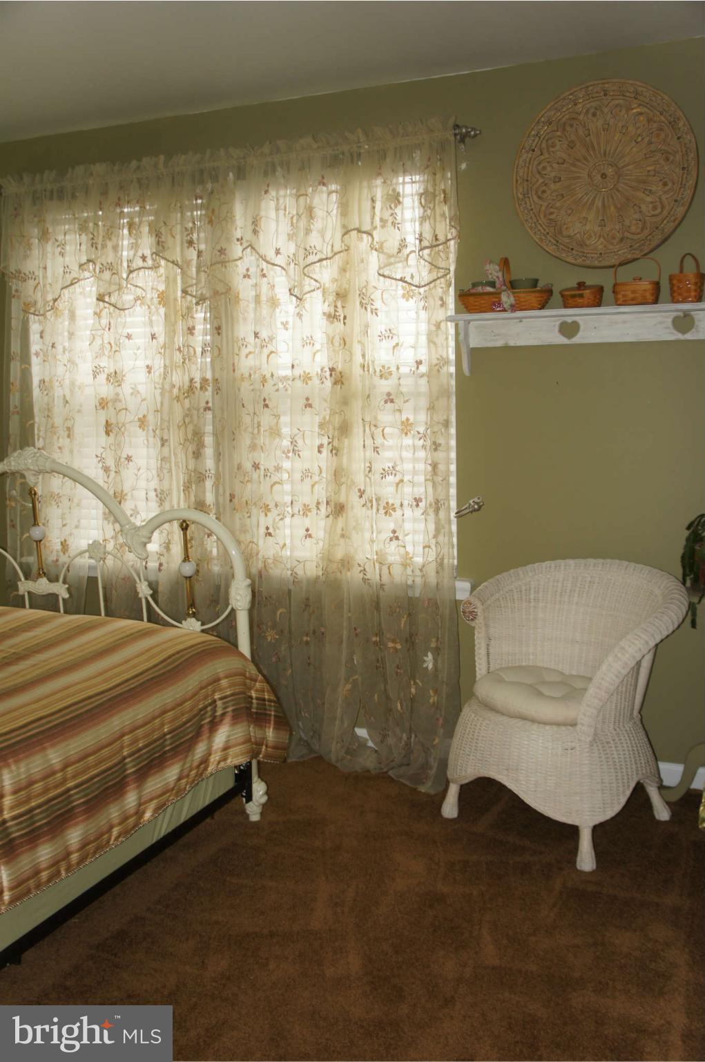 3285 Beards Point Road Davidsonville, MD 21035 - Photo 17 of 30 Bedroom