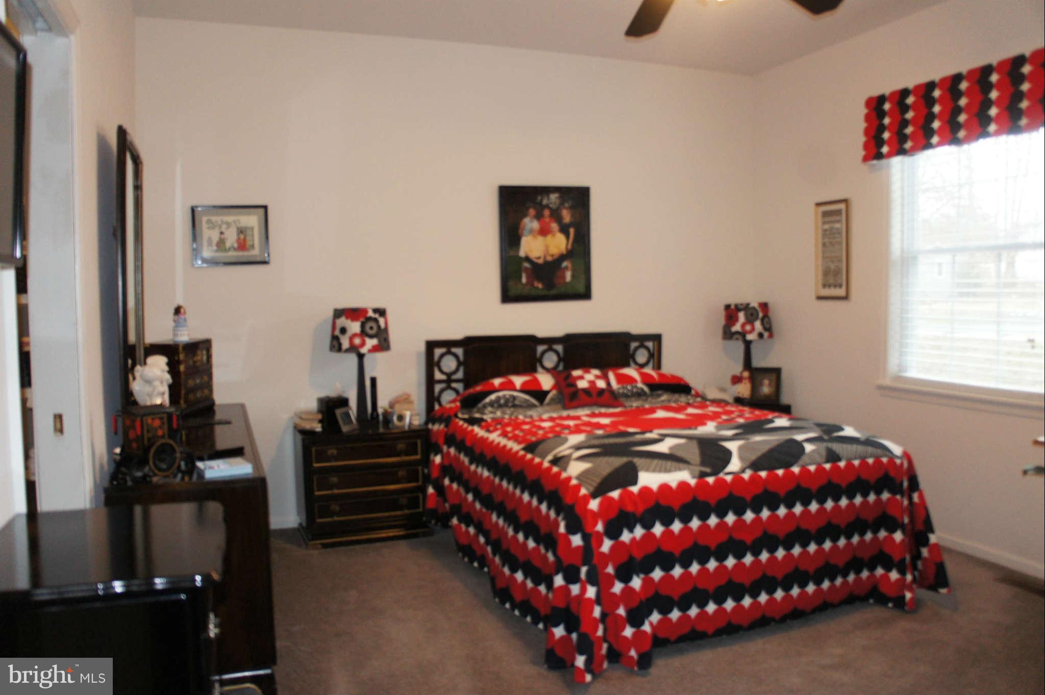 3285 Beards Point Road Davidsonville, MD 21035 - Photo 24 of 30 Bedroom (Master)