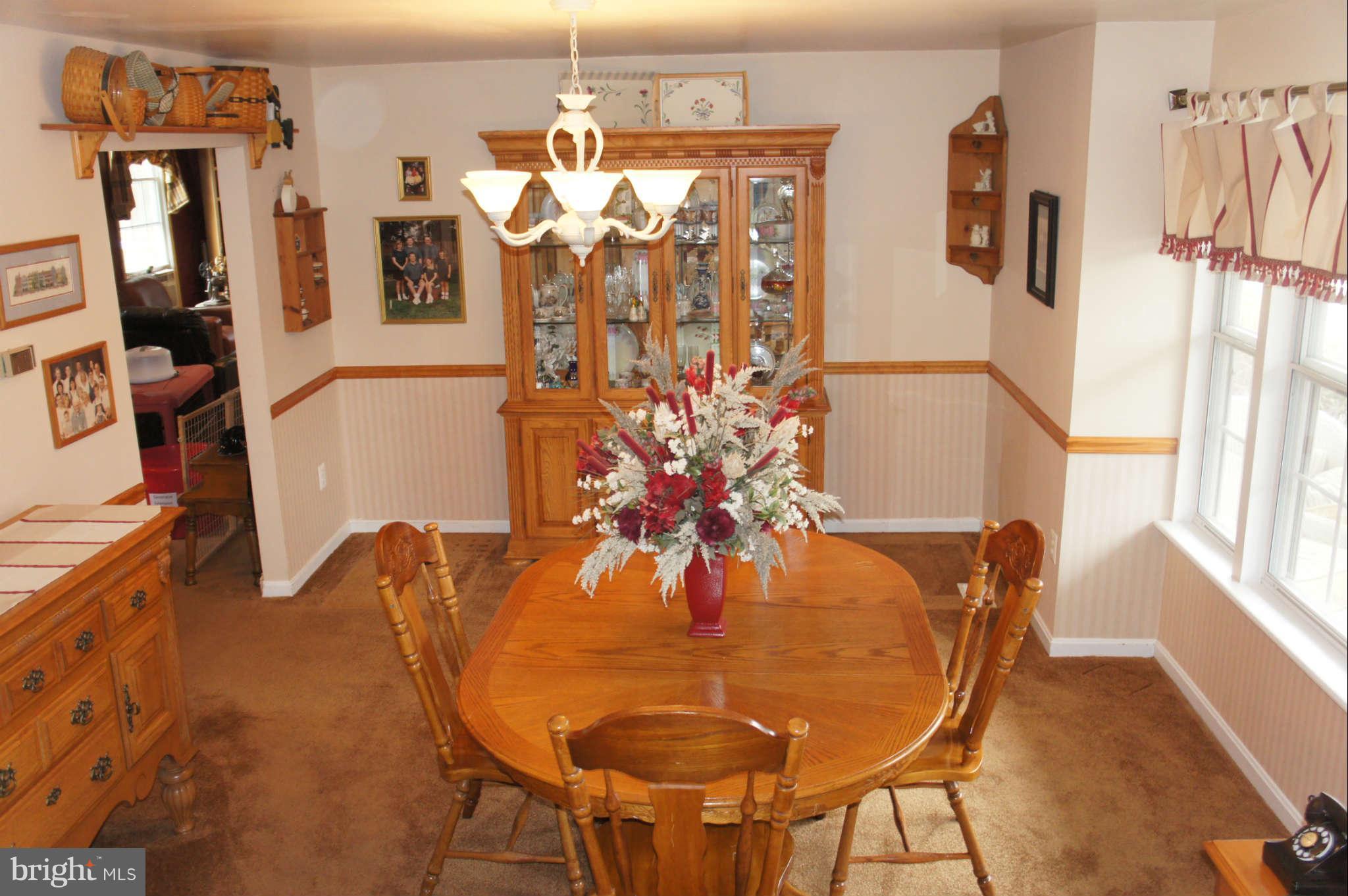 3285 Beards Point Road Davidsonville, MD 21035 - Photo 6 of 30 Dining Room
