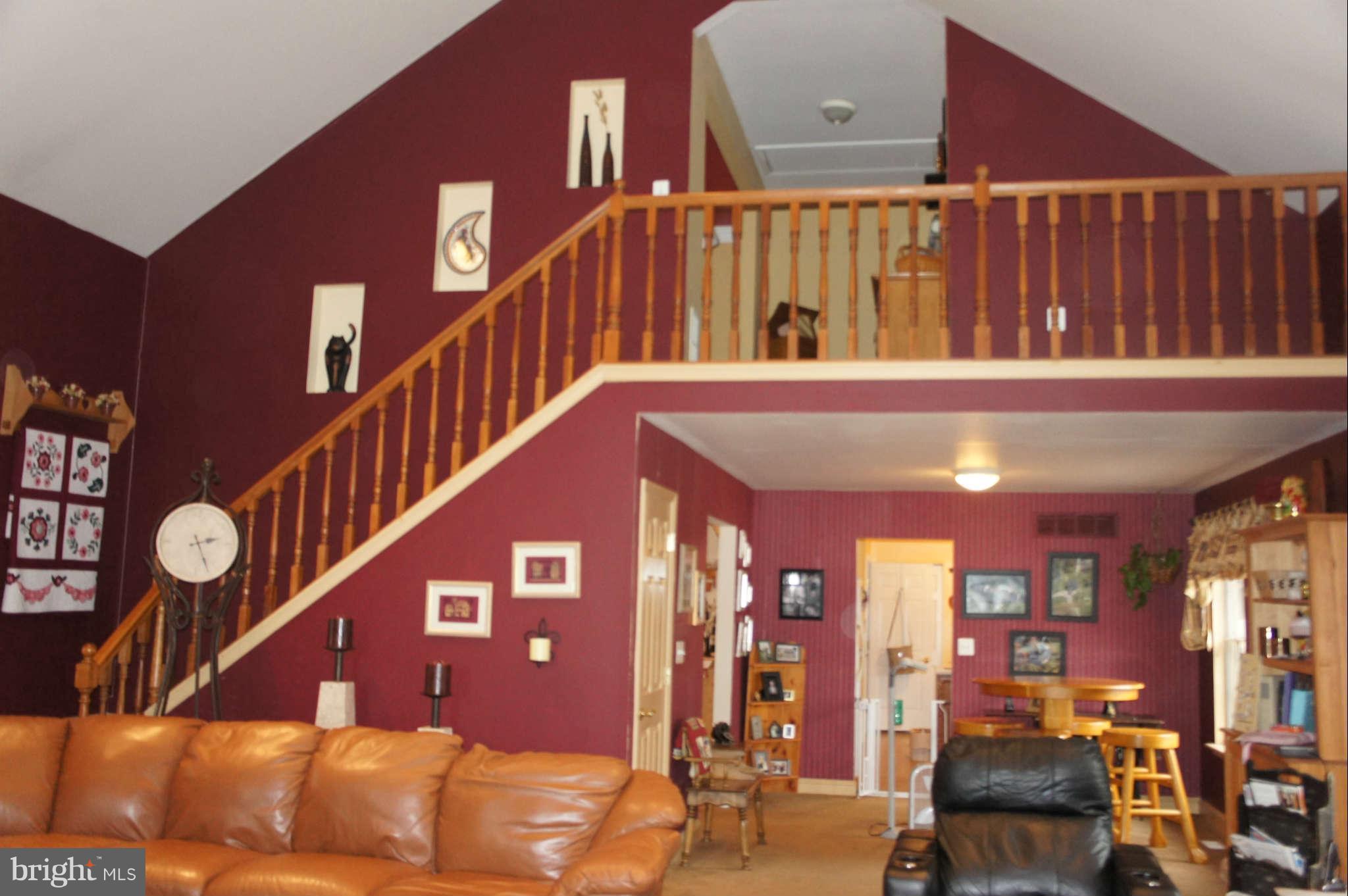 3285 Beards Point Road Davidsonville, MD 21035 - Photo 9 of 30 Family Room