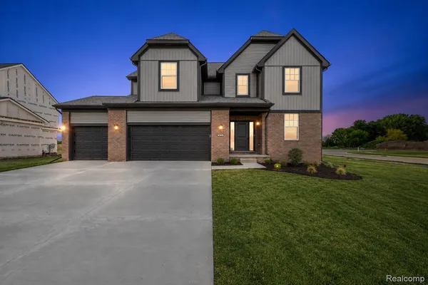 $539,000 | 28325 Nadia Lane, New Baltimore, MI 48047