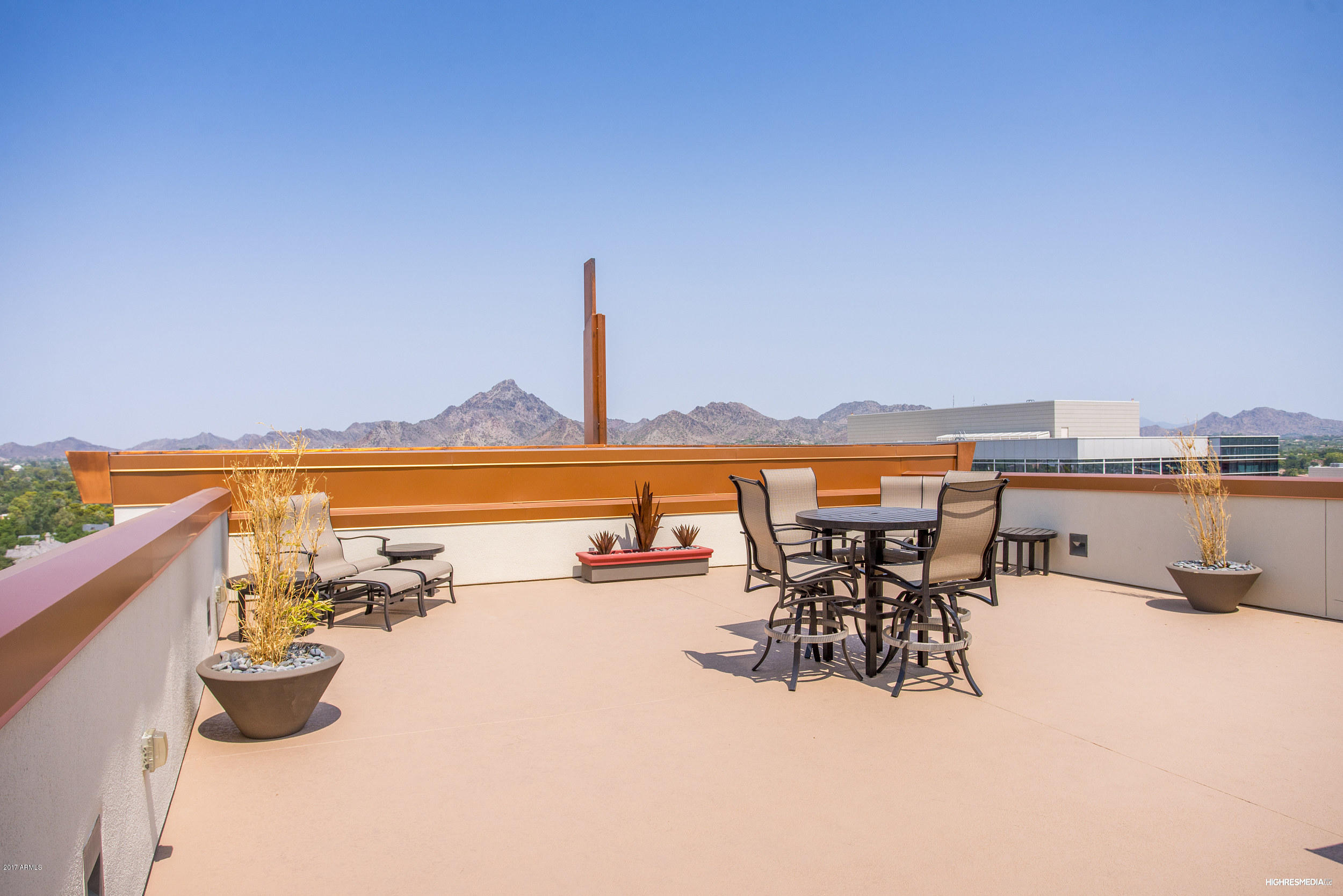 2211 East Camelback Road, Unit 305 Phoenix, AZ 85016 - Photo 15 of 15 Roof Top Entertainment Area