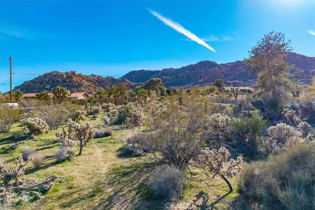 $47,500 | 61017 Navajo Trail, Joshua Tree, CA 92252