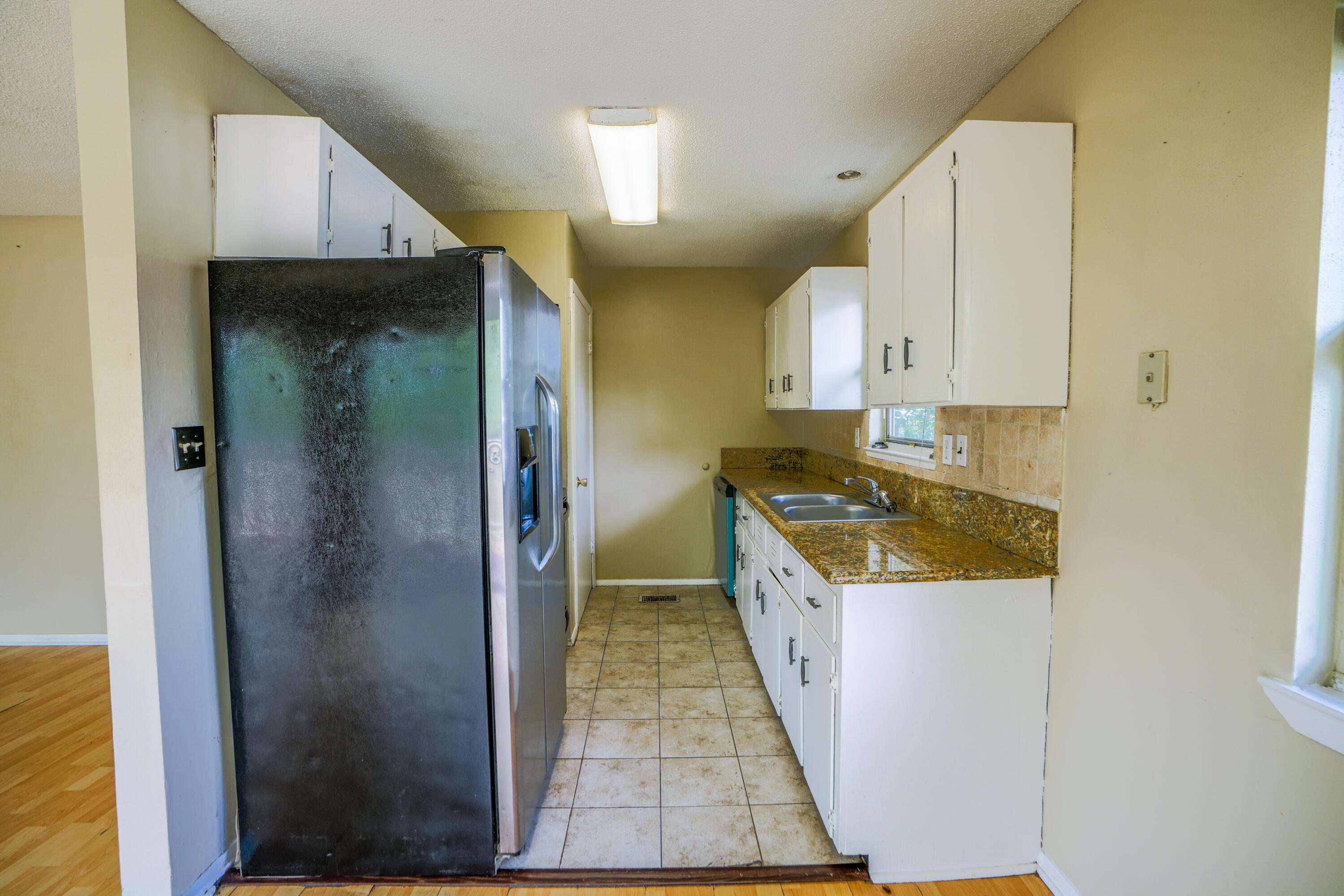 280 Alaqua Cove Road Freeport, FL 32439 - Photo 21 of 41 Kitchen