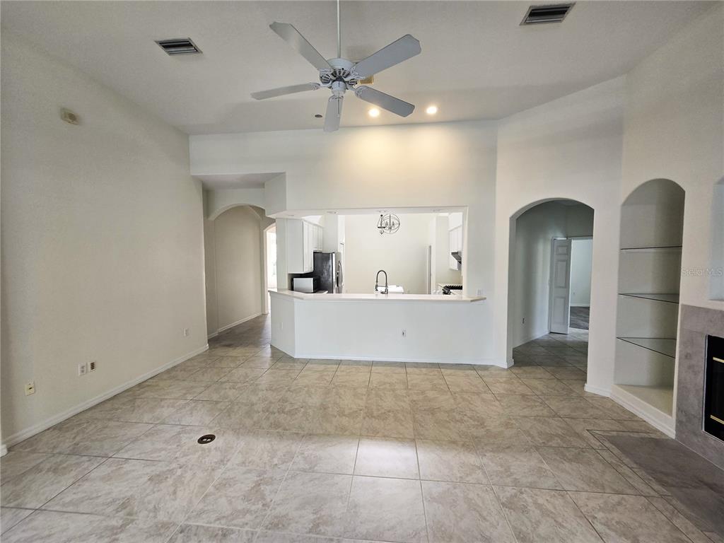8427 Sailing Loop Lakewood Ranch, FL 34202 - Photo 22 of 44
