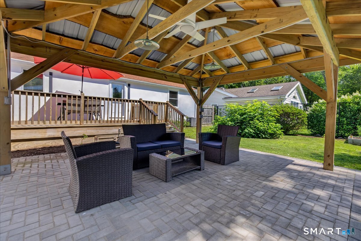 11 Derby Road Norwalk, CT 06854 - Photo 23 of 29 Gallery Image 23