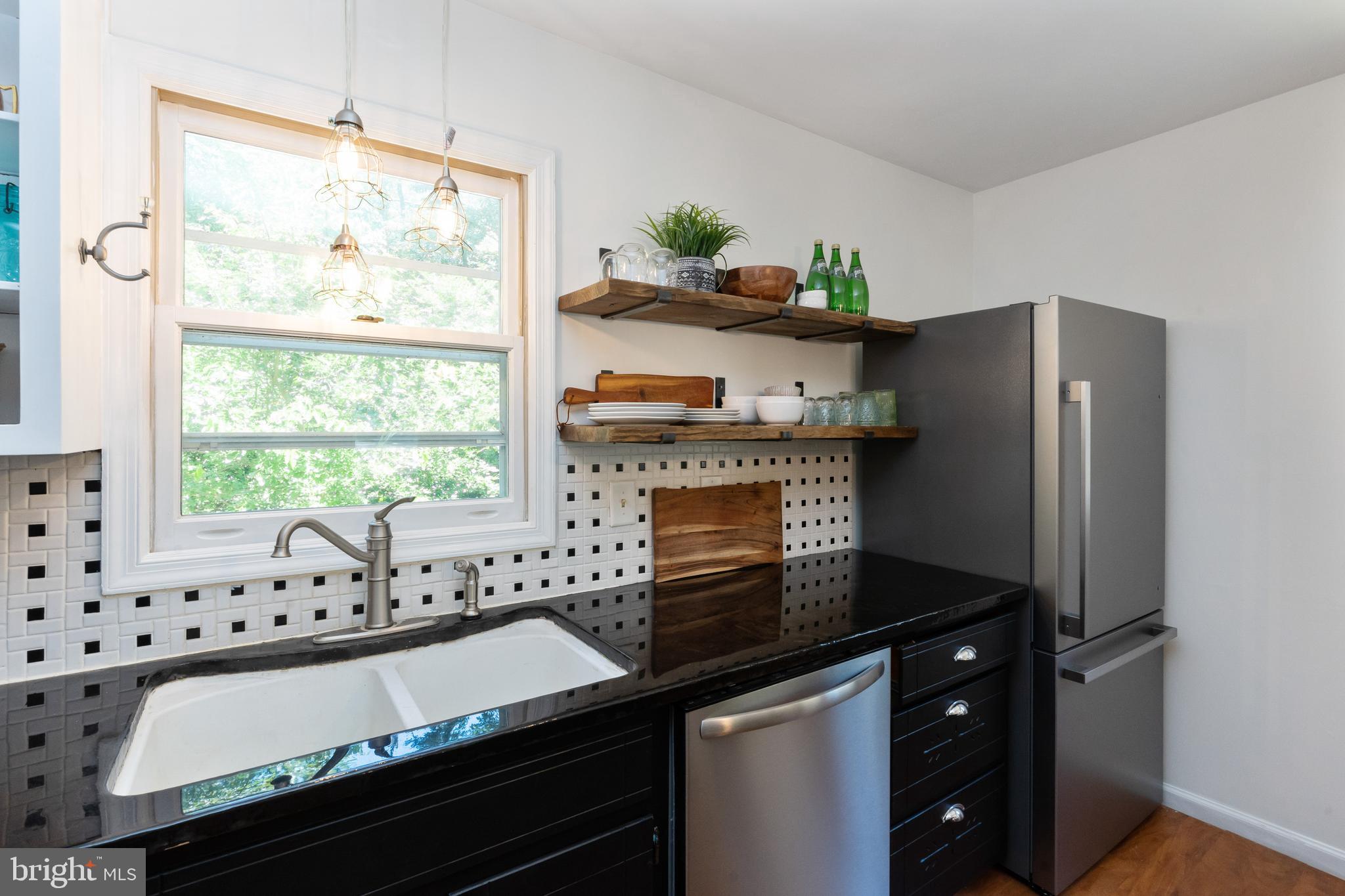 7806 Dance Hall Road Frederick, MD 21701 - Photo 13 of 49 Overlooks yard