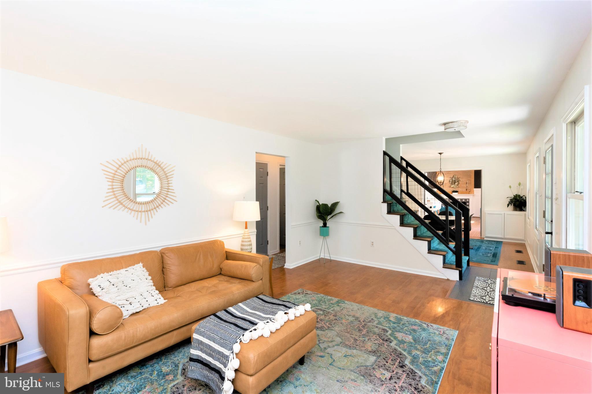 7806 Dance Hall Road Frederick, MD 21701 - Photo 4 of 49 Living room entry