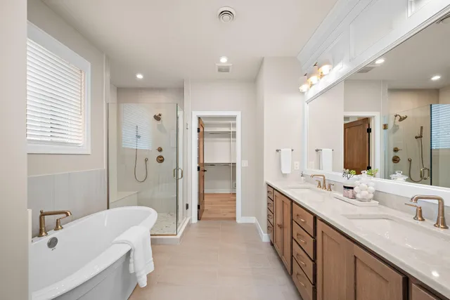 $1,195,000 | 116 Spring Farm Road, North Oaks, MN 55127