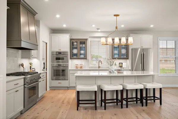 $1,195,000 | 116 Spring Farm Road, North Oaks, MN 55127