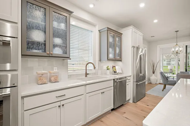 $1,195,000 | 116 Spring Farm Road, North Oaks, MN 55127