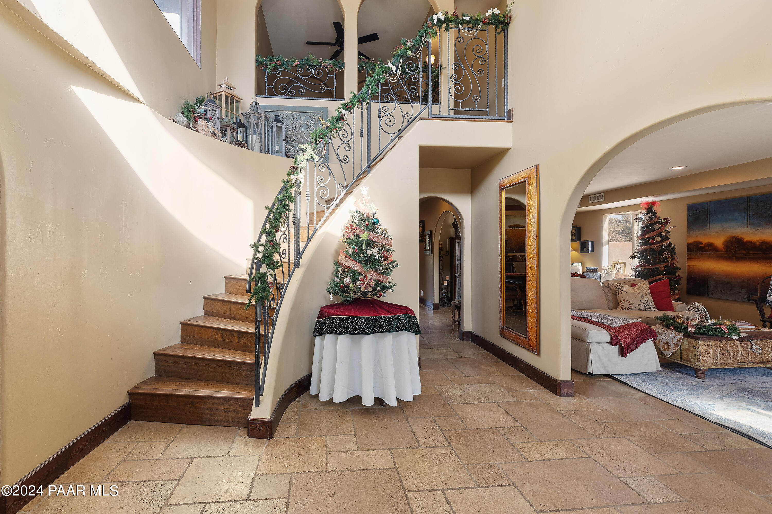 3450 Chipmunk Road Prescott, AZ 86305 - Photo 5 of 62 Entrance from front door