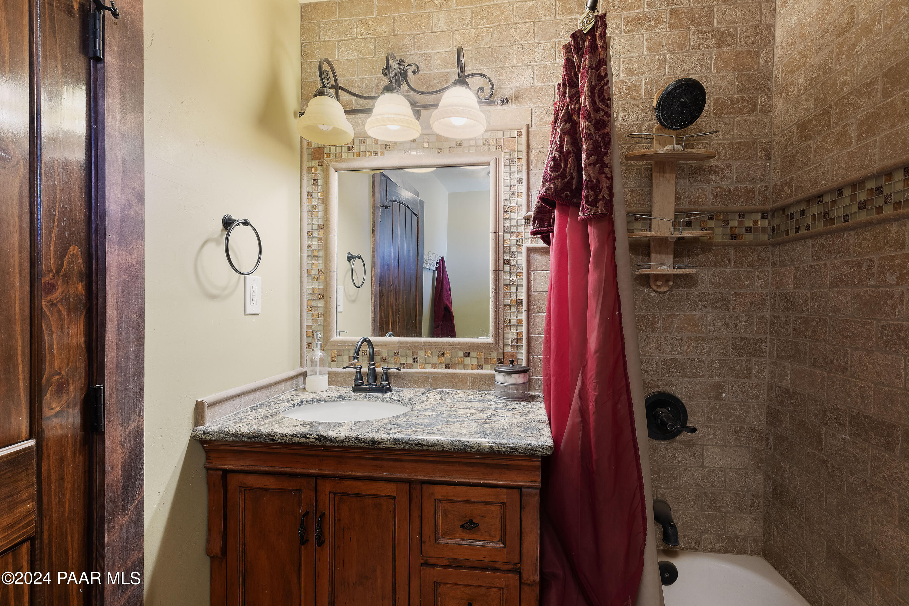 3450 Chipmunk Road Prescott, AZ 86305 - Photo 53 of 62 Guest full bath