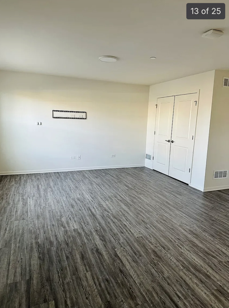 2949 Reflection Drive Naperville, IL 60564 - Photo 11 of 23