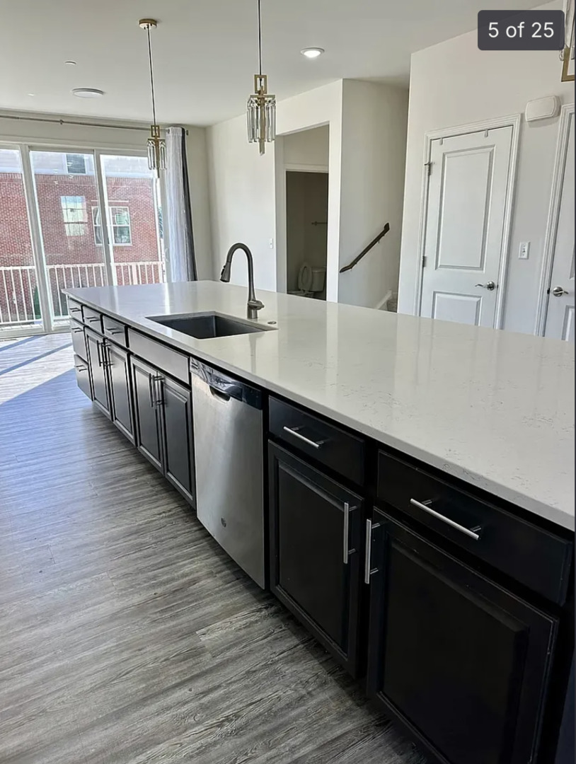 2949 Reflection Drive Naperville, IL 60564 - Photo 4 of 23