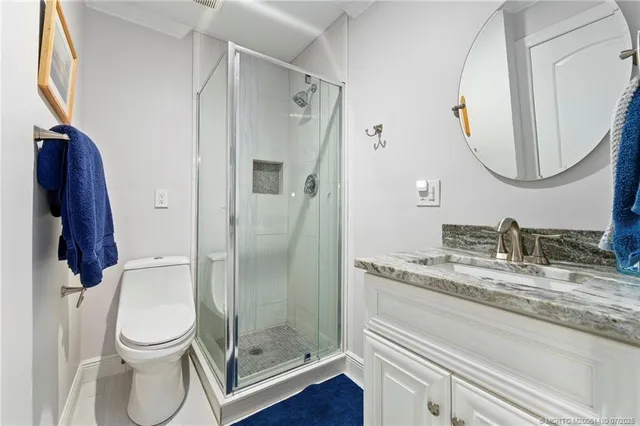 $175,000 | 1905 Southwest Palm City Road, Unit 3F, Stuart, FL 34994