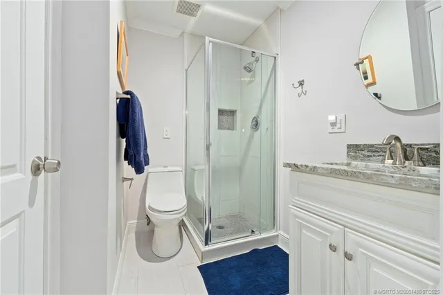 $175,000 | 1905 Southwest Palm City Road, Unit 3F, Stuart, FL 34994