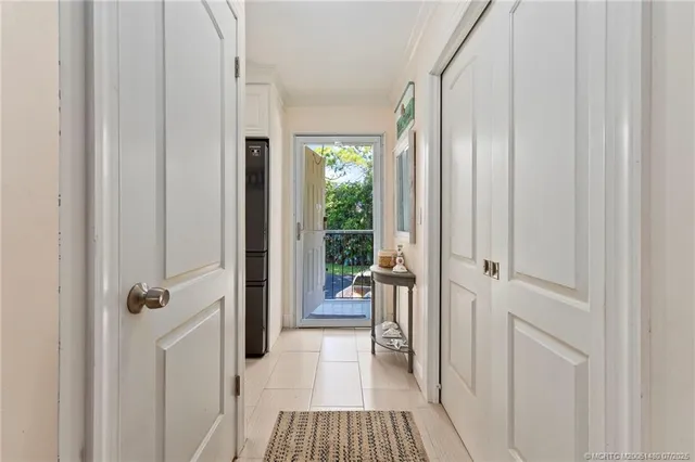 $175,000 | 1905 Southwest Palm City Road, Unit 3F, Stuart, FL 34994