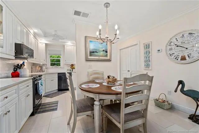 $175,000 | 1905 Southwest Palm City Road, Unit 3F, Stuart, FL 34994