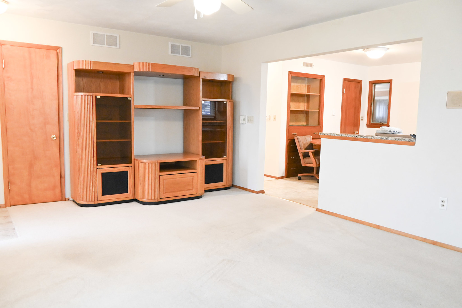 401 East Main Street Royal, IL 61871 - Photo 27 of 73