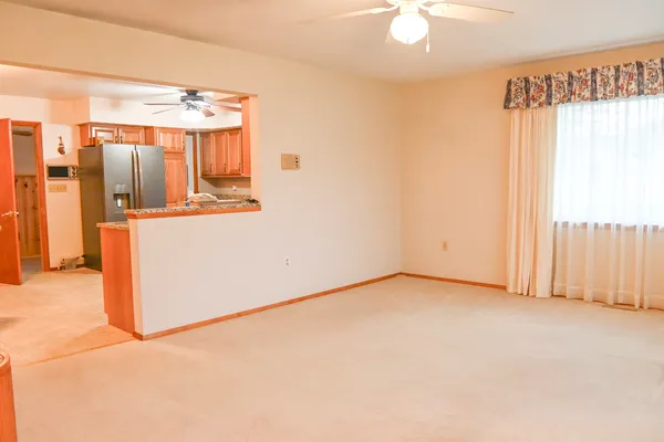 $210,000 | 401 East Main Street, Royal, IL 61871