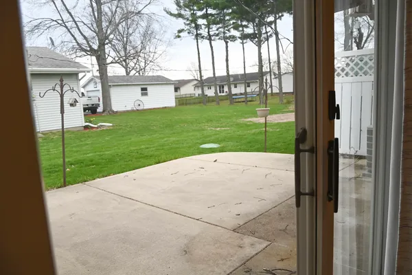 $210,000 | 401 East Main Street, Royal, IL 61871