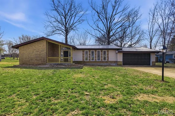 $245,000 | 908 East 10th Street, Mountain Grove, MO 65711