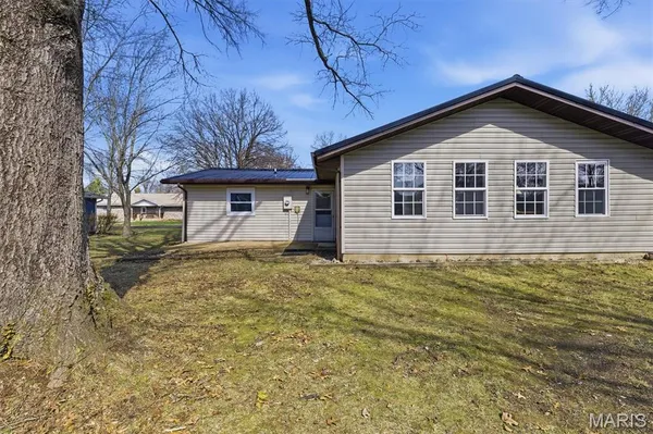 $245,000 | 908 East 10th Street, Mountain Grove, MO 65711