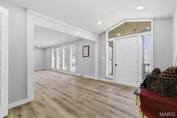 $245,000 | 908 East 10th Street, Mountain Grove, MO 65711