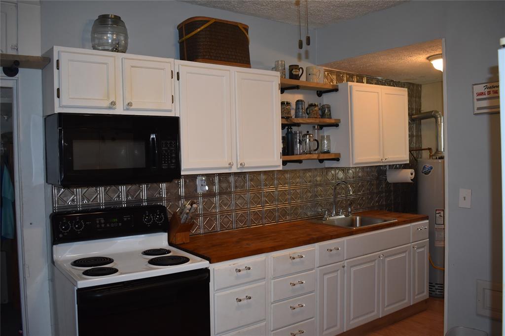 407 Walnut Street Greenfield, IN 46140 - Photo 12 of 54