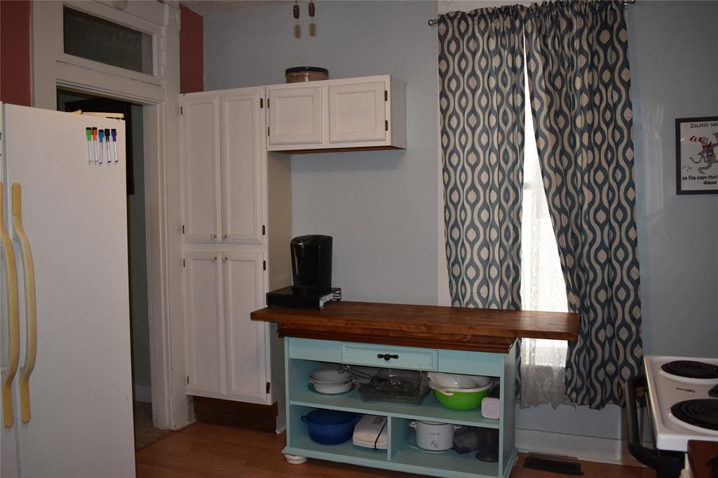 407 Walnut Street Greenfield, IN 46140 - Photo 17 of 54