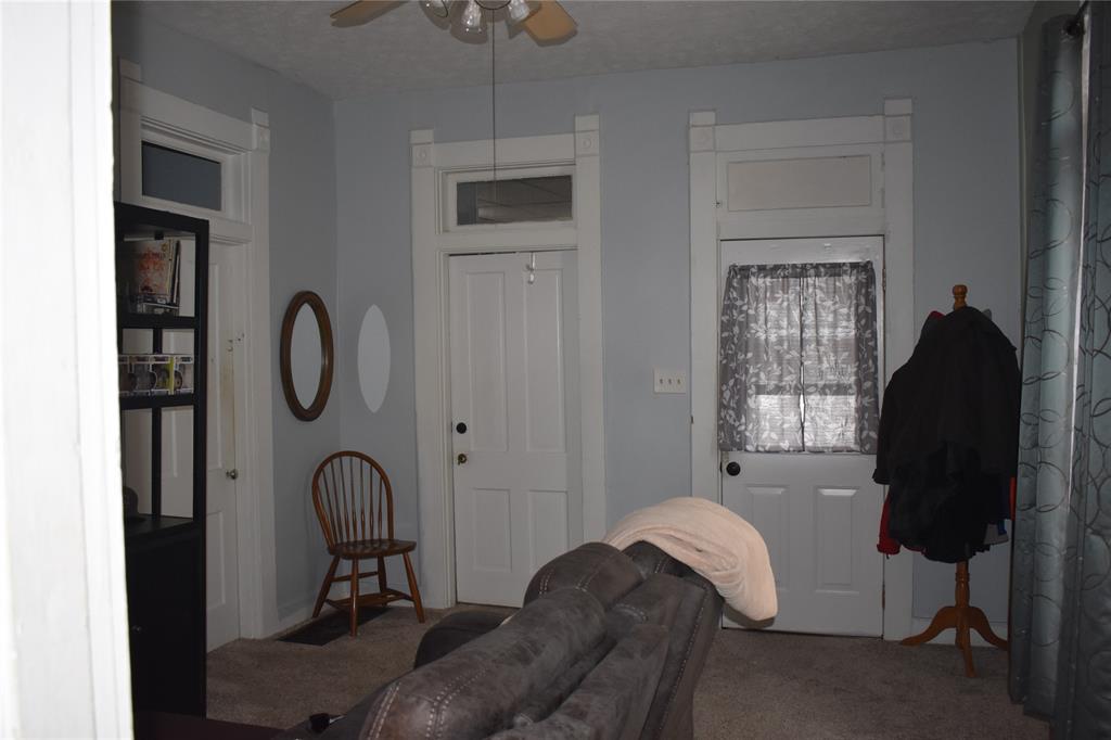 407 Walnut Street Greenfield, IN 46140 - Photo 20 of 54