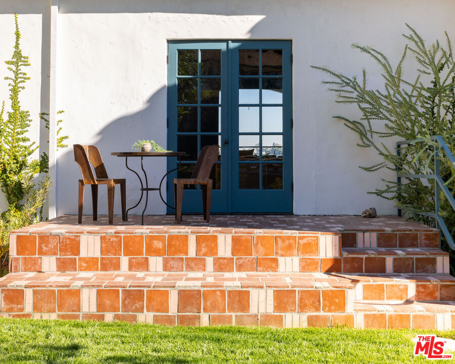 2226 Moreno Drive Los Angeles, CA 90039 - Photo 58 of 65