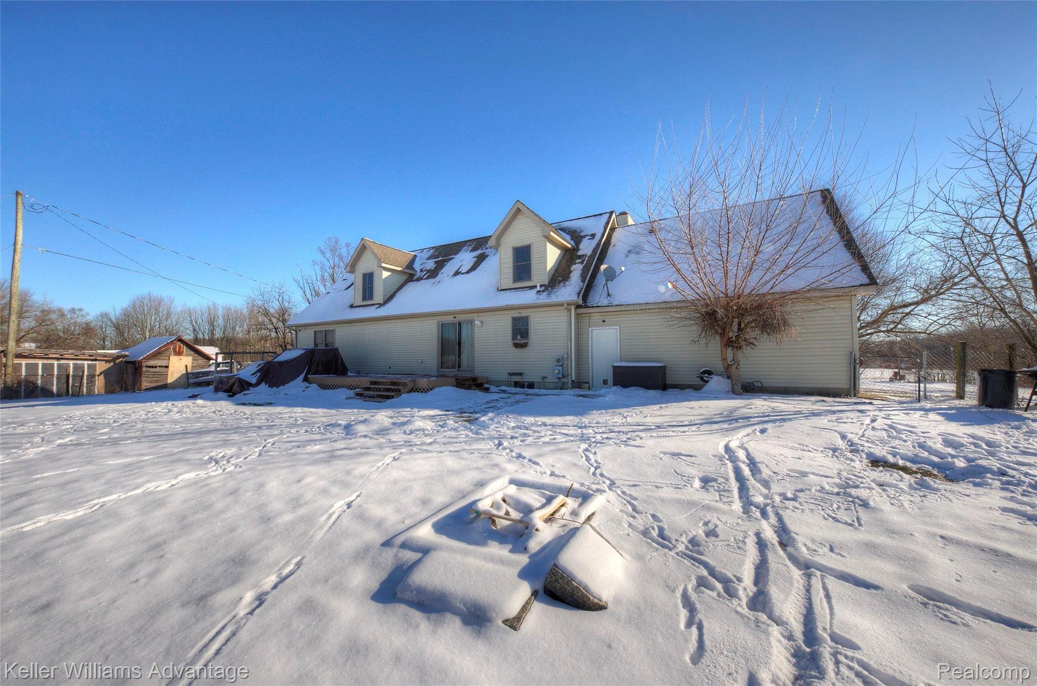 23760 Carleton West Road Belleville, MI 48111 - Photo 39 of 41 4H8A1931_2_3.jpg