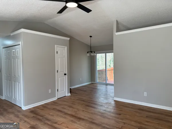 $1,800 | 115 East Greenwood Drive, Carrollton, GA 30117