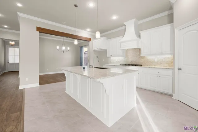 $379,900 | 15145 Germany Oaks Boulevard, Prairieville, LA 70769