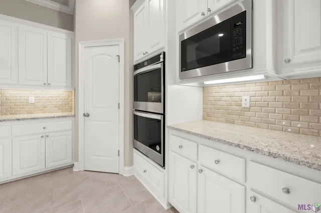 $379,900 | 15145 Germany Oaks Boulevard, Prairieville, LA 70769