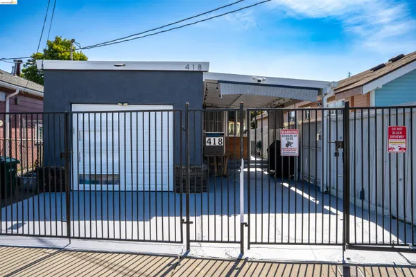 $469,000 | 418 Douglas Avenue, Oakland, CA 94603