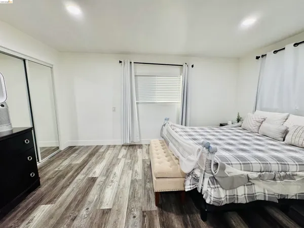 $469,000 | 418 Douglas Avenue, Oakland, CA 94603