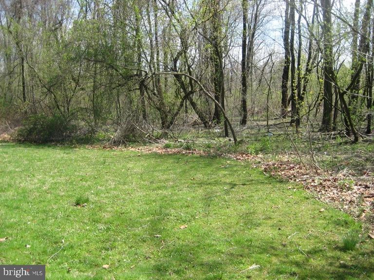 Heilmandale Road Lebanon, PA 17046 - Photo 7 of 9 Gallery Image 7