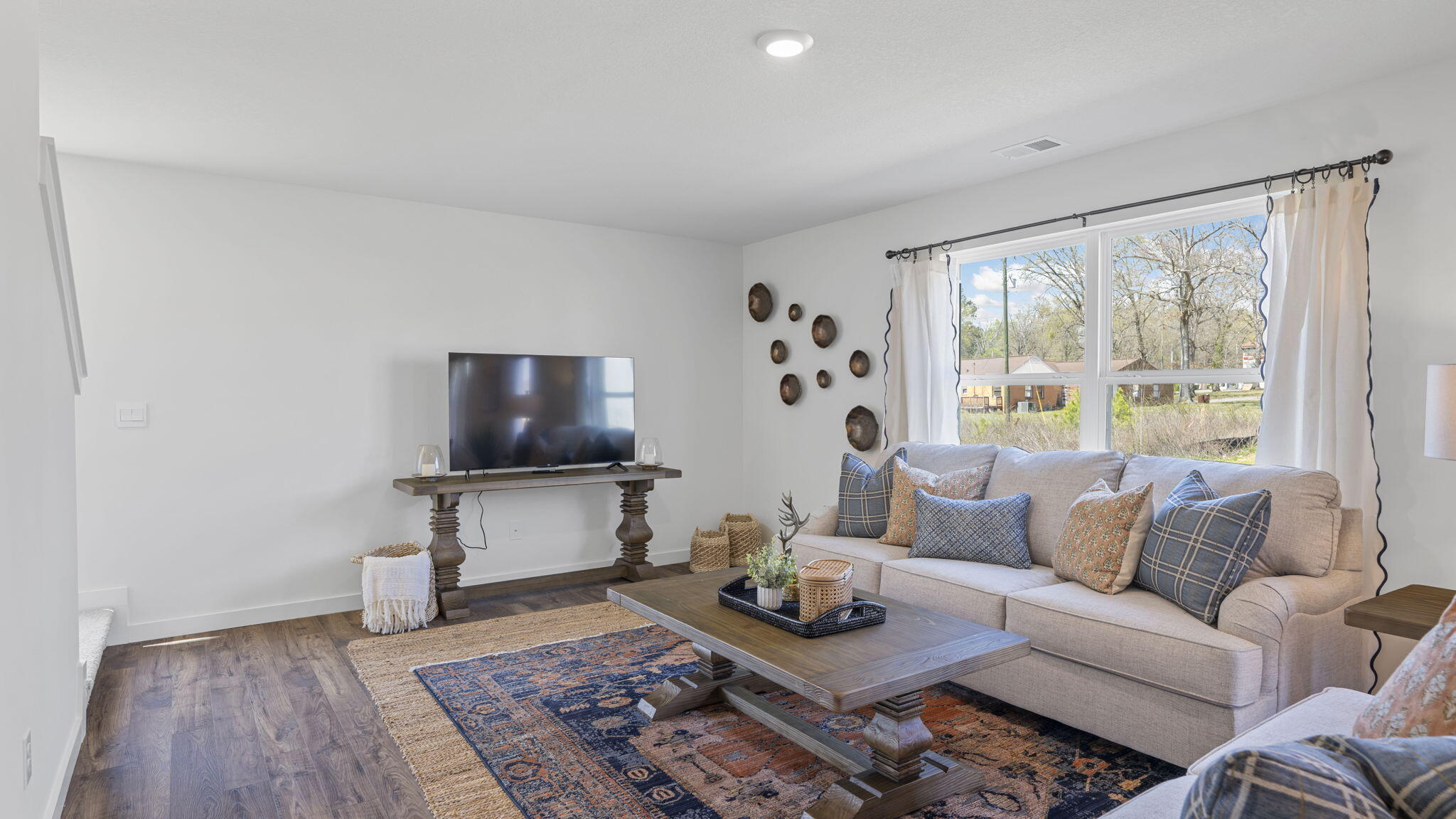 590 Fox Den Circle Dalton, GA 30721 - Photo 14 of 31 22-web-or-mls-DSC_4204