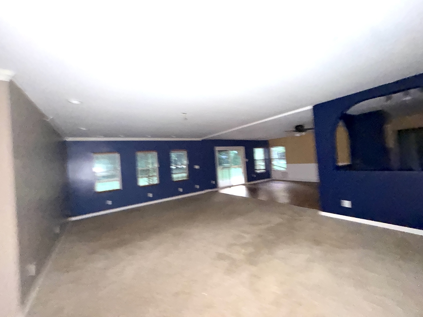 802 North Road West Frankfort, IL 62896 - Photo 10 of 32