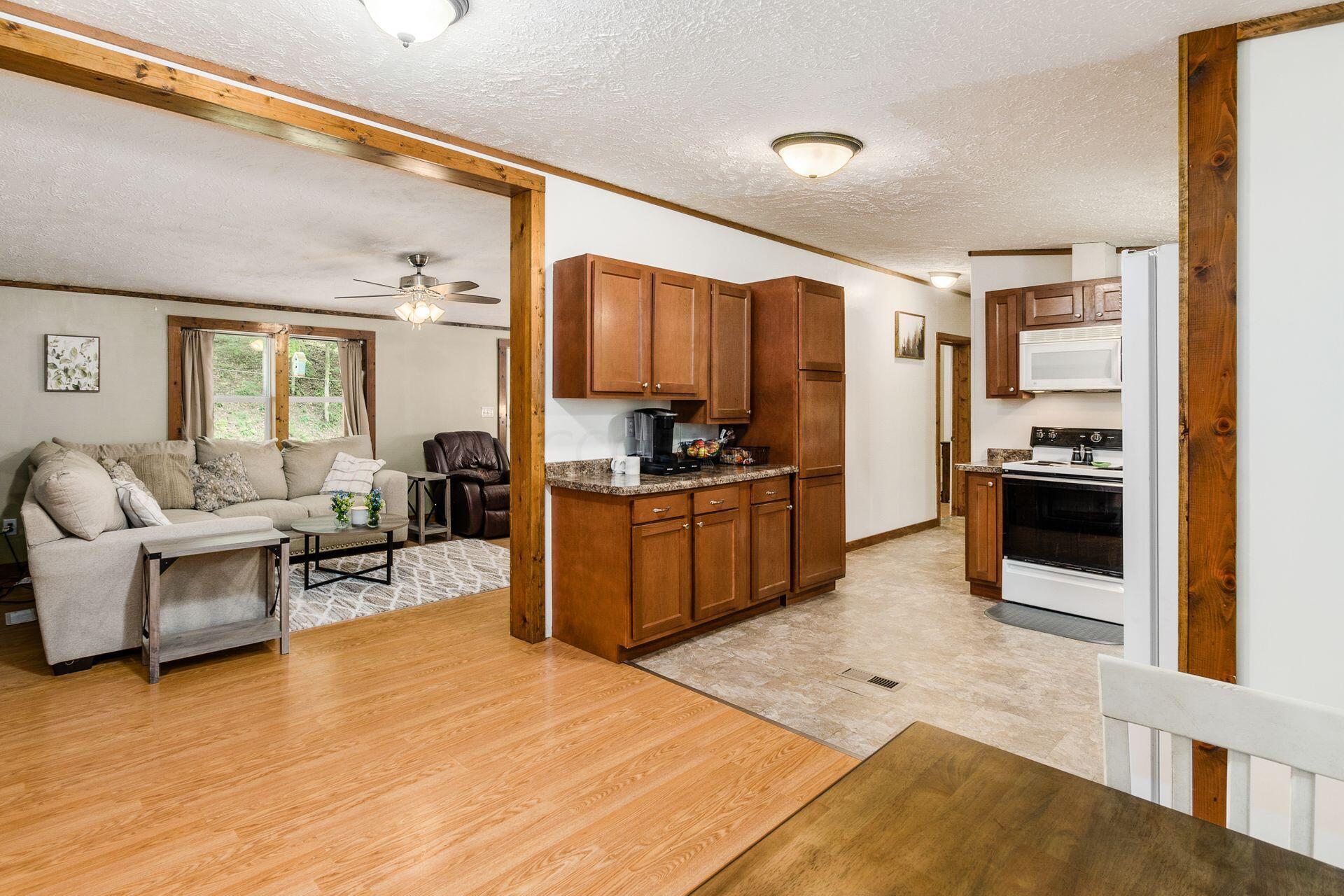 9072 Walnut Dowler Road Logan, OH 43138 - Photo 17 of 41 011_ler Rd Logan OH 43138 USA