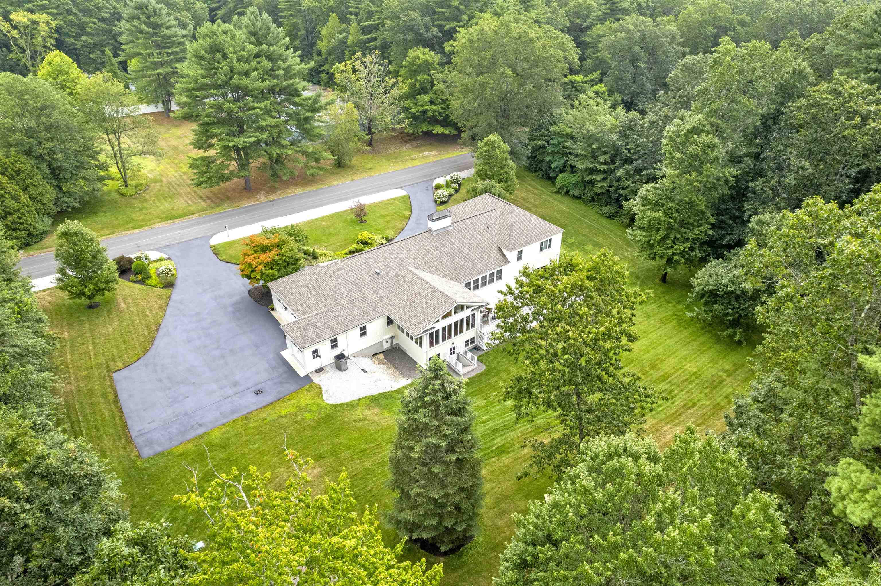 20 Martingale Road Amherst, NH 03031 - Photo 53 of 56