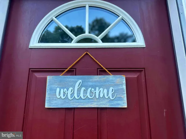 $334,000 | 515 Georges Creek Boulevard, La Vale, MD 21502