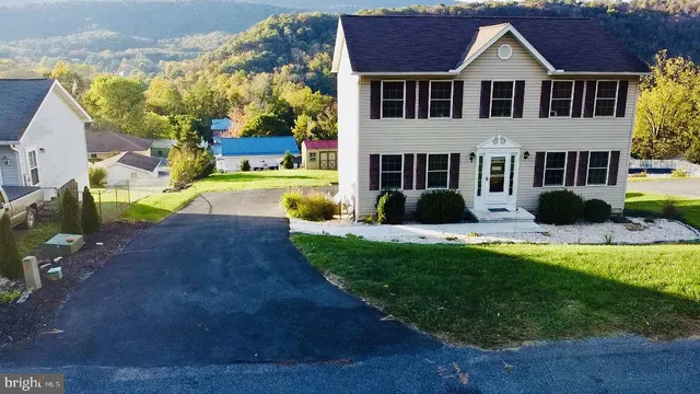 $334,000 | 515 Georges Creek Boulevard, La Vale, MD 21502